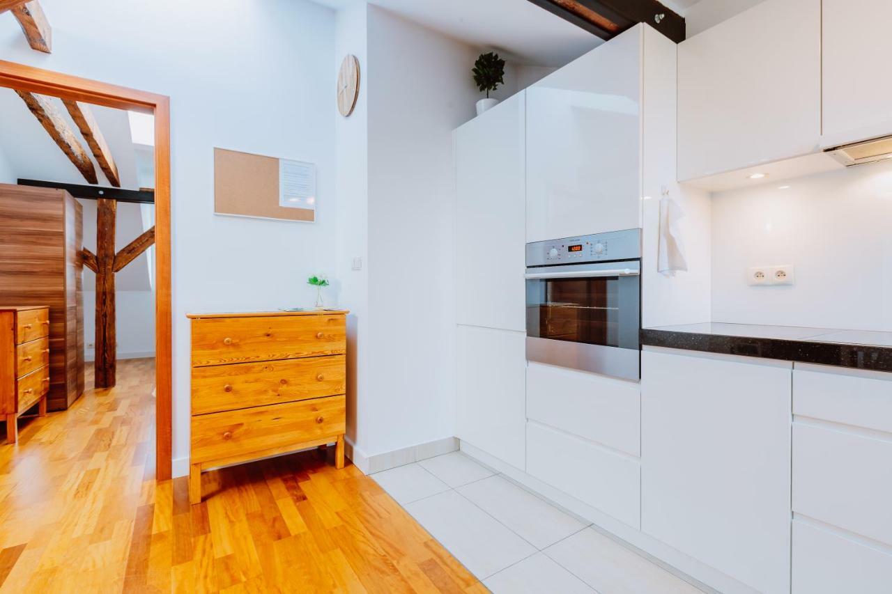 Atticus Apartments Cracovia Exterior foto