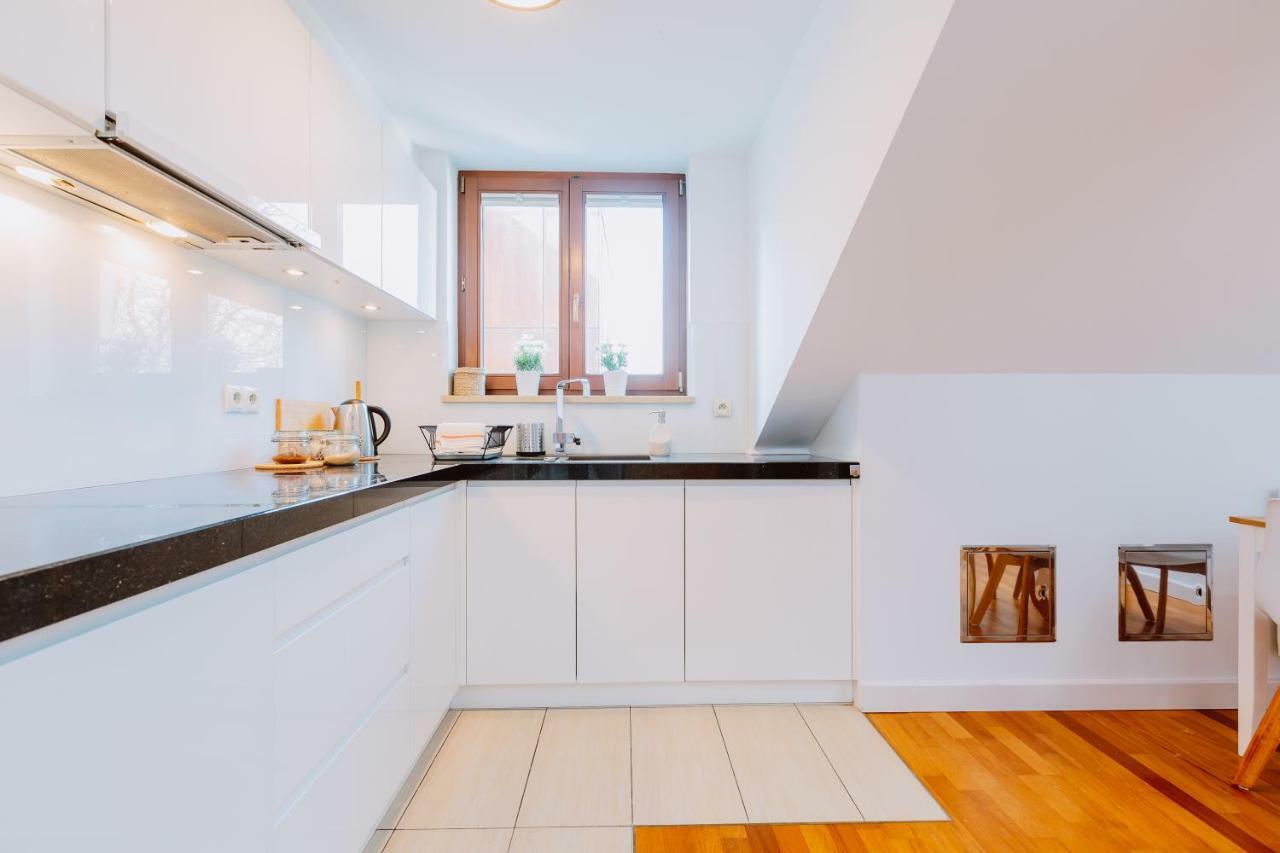 Atticus Apartments Cracovia Exterior foto